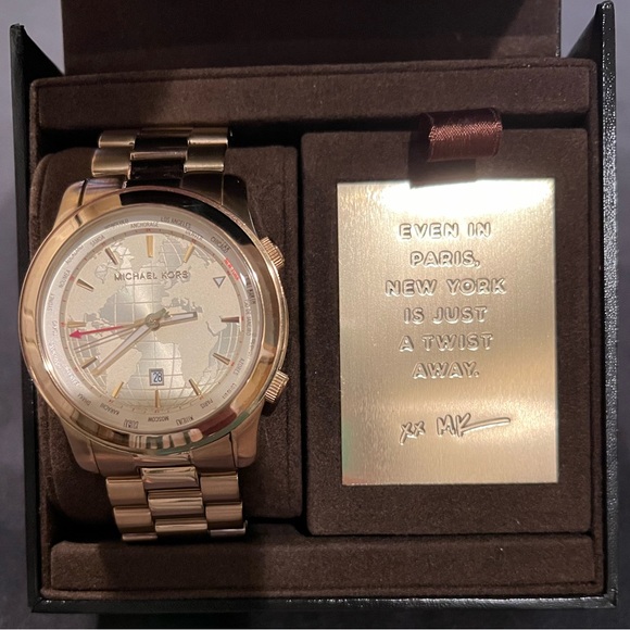 Micheal Kors Limited Edition World Map Runway Watch 43.5mm NWT - Picture 3 of 7